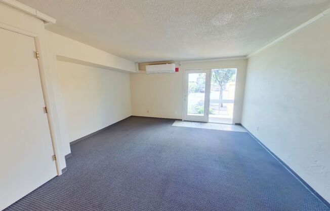 2 beds, 1 bath, $1,625, Unit 6