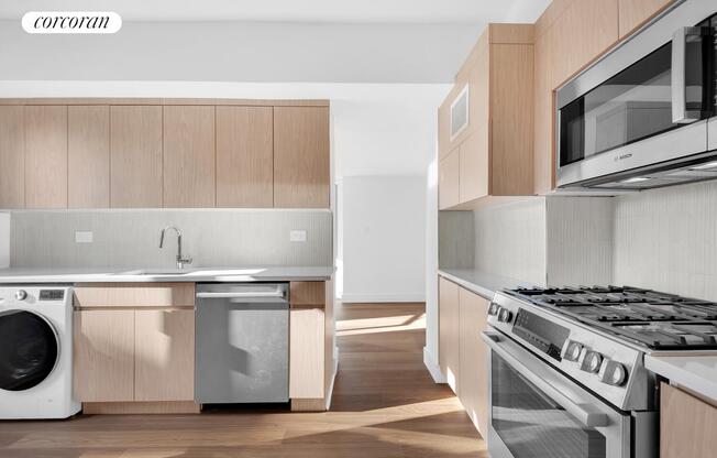 2 beds, 2 baths, $10,083, Unit 19C