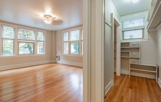 1 bed, 1 bath, 515 sqft, $1,799, Unit 212