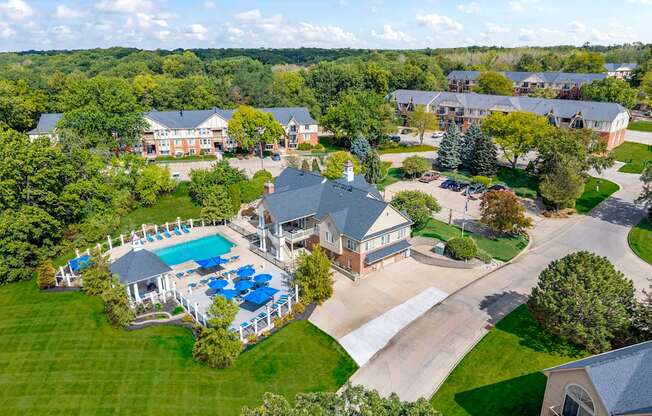 Timberlane Apartments in Peoria, IL