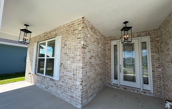 New Construction 3/2 with Garage