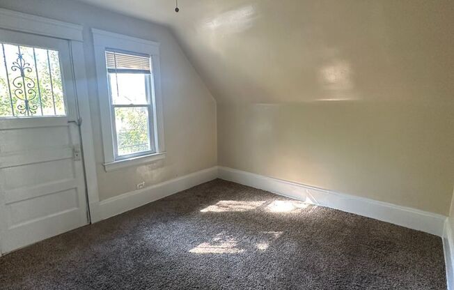 3bd Single 131st/Miles Cash Pay