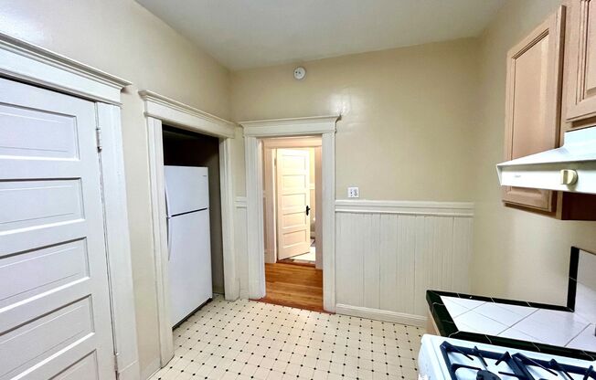 PM0460 - 1369 Sacramento St.