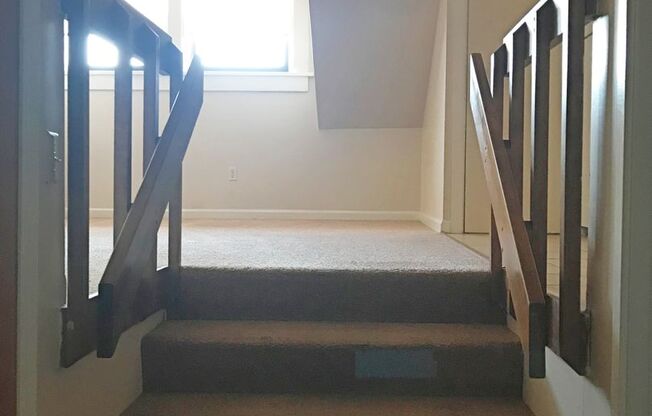 1 bed, 1 bath, 550 sqft, $850, Unit 501