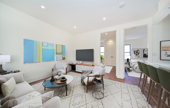 5102 5 AVE