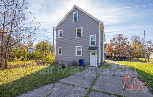 10103 LAMONTIER AVE