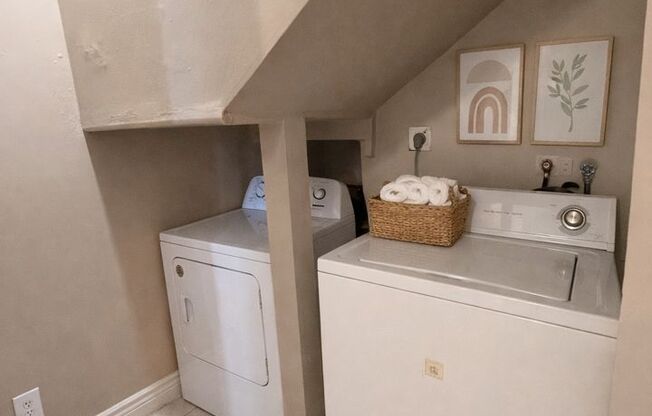 11609-11633 NW 25th Street