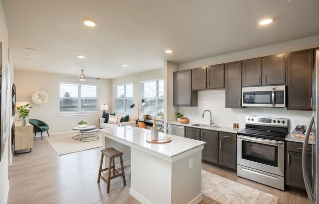 7800 GRAND MSN BLVD
