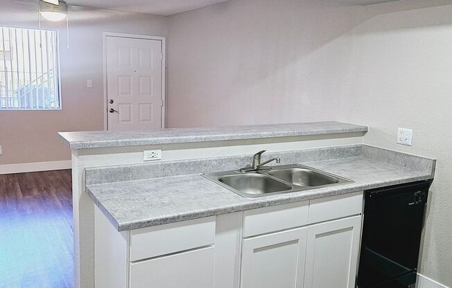 1 bed, 1 bath, 620 sqft, $1,325, Unit 131