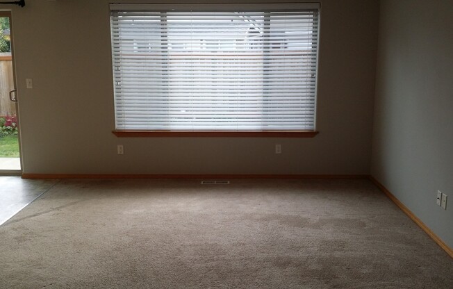 3-Bedroom House in West Newberg
