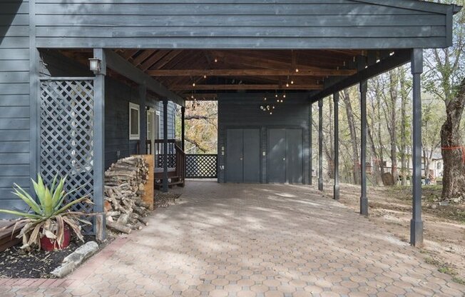 13918 HUMMINGBIRD LN