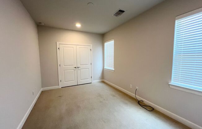 Incredible 4-Story Modern 3/3.5/2 Home in Gated Community in Shady Acres!