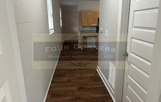 1 bed, 1 bath, 750 sqft, $765, Unit 131