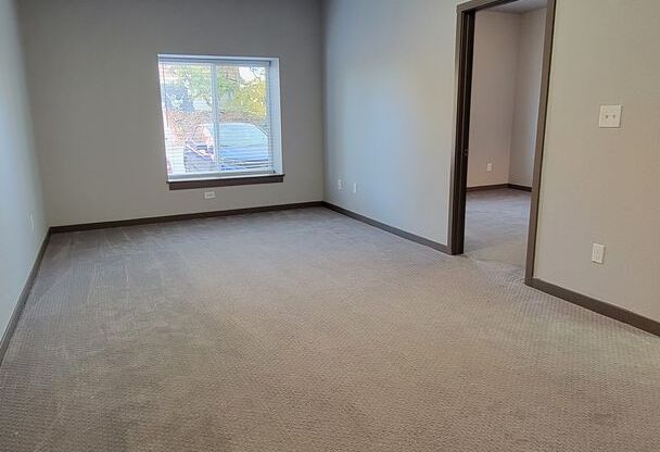 1 bed, 1 bath, 729 sqft, $1,275, Unit 107