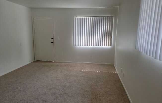 2 beds, 1 bath, $2,650