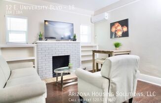 12 E UNIVERSITY BLVD