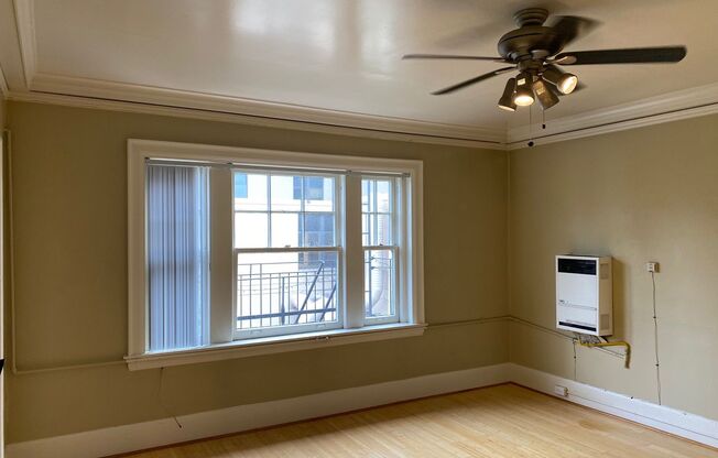 Studio, 1 bath, 480 sqft, $1,095, Unit 401