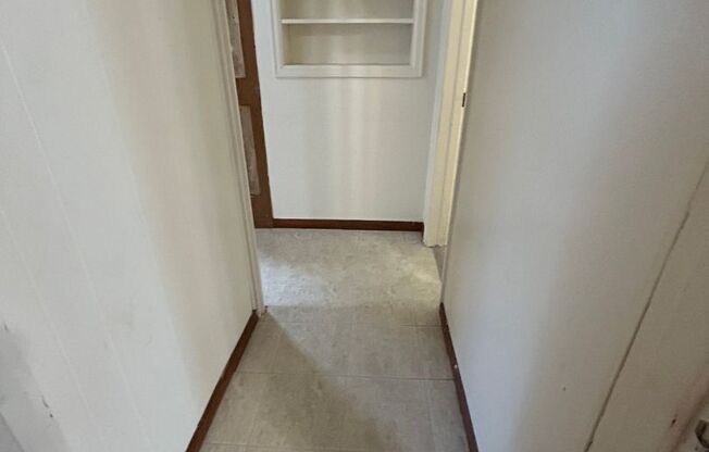 1 bed, 1 bath, $825, Unit 830