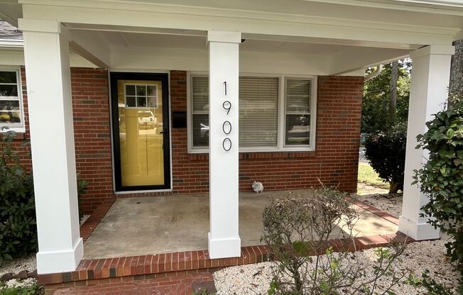 Updated 3 Bed Brick Ranch near Camp North End