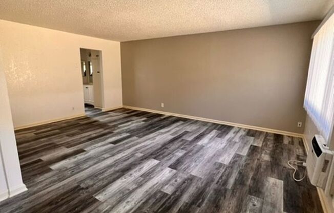 Hacienda Plaza Apartments