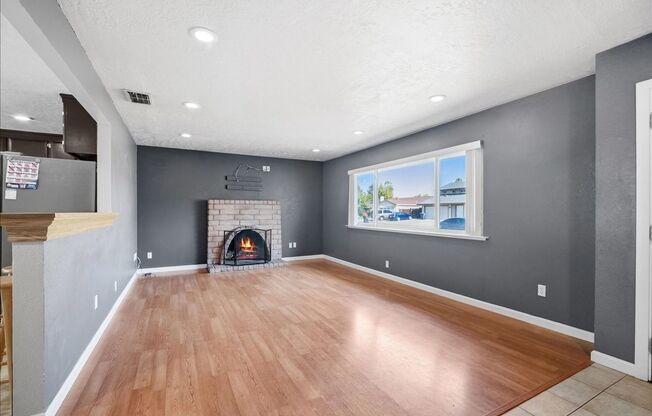 2944 Calle Del Sol Way