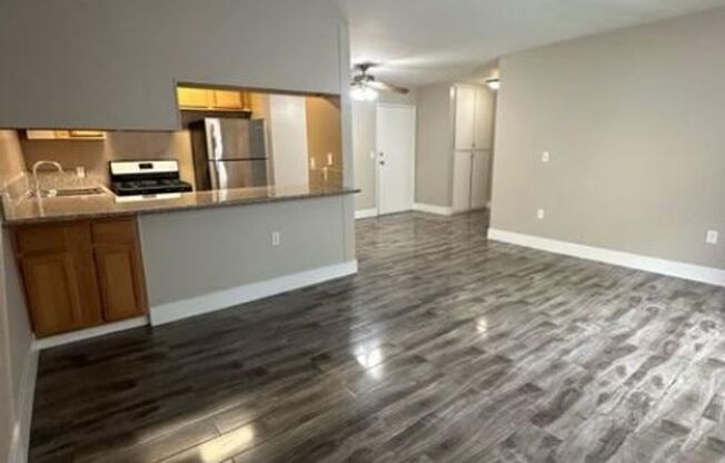 1 bed, 1 bath, 670 sqft, $1,795, Unit SB205