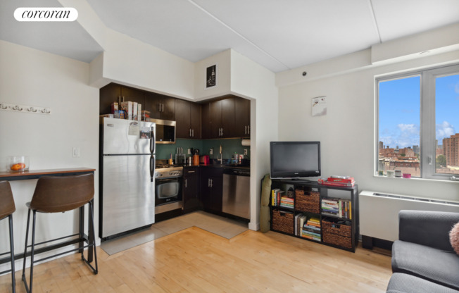 2 beds, 1 bath, $3,500, Unit A11C