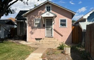 1 bed, 1 bath, $650