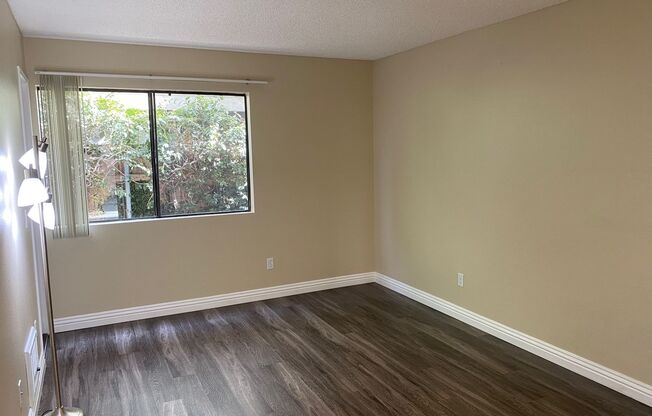 1 bed, 1 bath, 385 sqft, $1,800, Unit 2