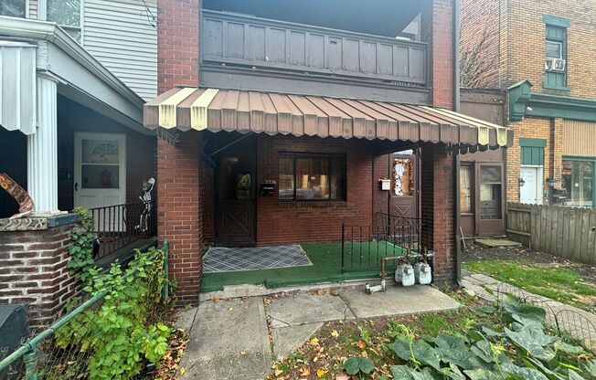 Sweet Single Story Swissvale Living!