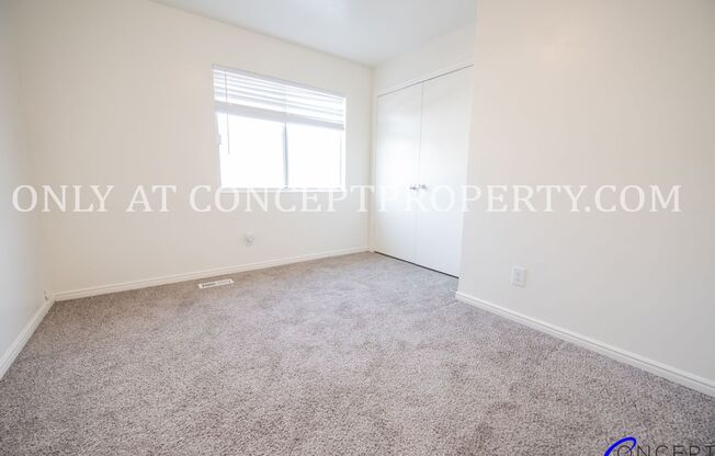 3 beds, 2 baths, 1,350 sqft, $1,899, Unit 4060