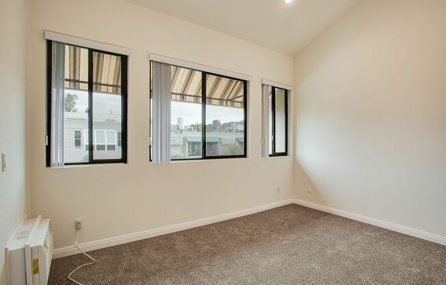 2 beds, 2 baths, 979 sqft, $4,000, Unit 301