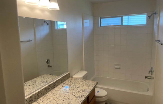 1503 IMPERIAL MNR LN