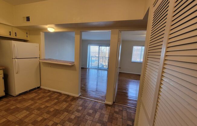 1 bed, 1 bath, $690, Unit 4304 Unit G