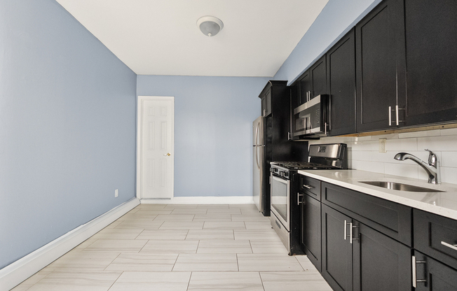 46 E 14th St, Bayonne NJ 37