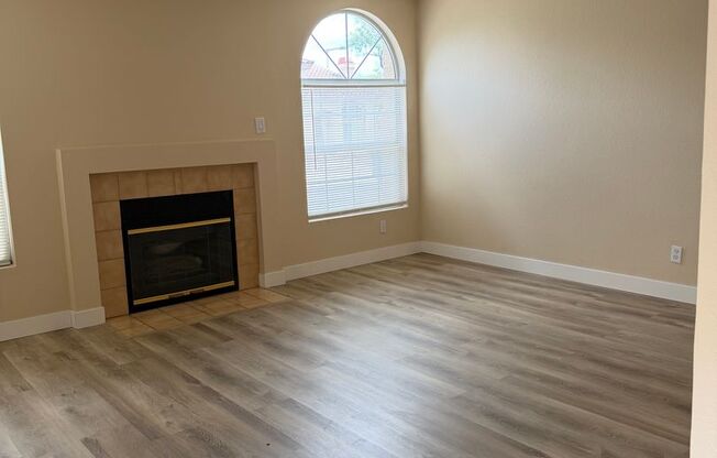 3 bedroom 2.5 bath 1 car garage townhouse