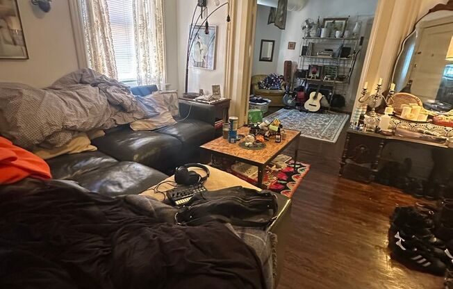 1 bed, 1 bath, $1,295, Unit Apt. 10