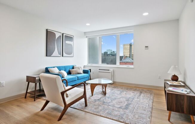 1 bed, 1 bath, 641 sqft, $1,465, Unit 304