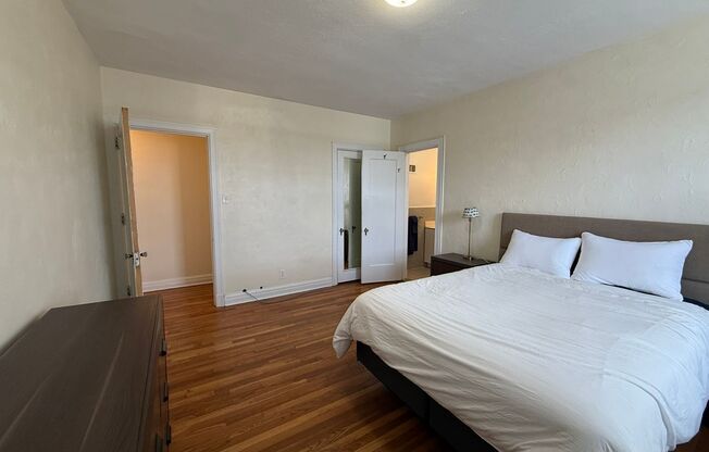 2 beds, 2 baths, 1,303 sqft, $3,000, Unit 601