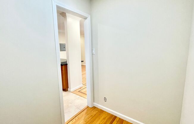 1 bed, 1 bath, $3,595