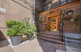 95 LEXINGTON AVE