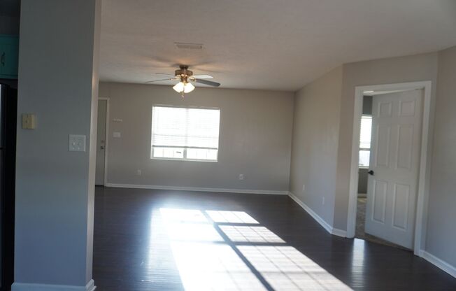 3 beds, 2 baths, $1,445