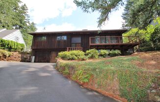 Beautifully Remodeled 3 Bedroom/2 Bath West Slope Mid-Century Home