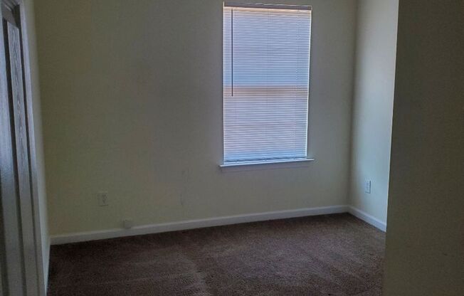 Open House Available Wednesday 04/29/26 @ 5:30Pm until 6:00 Pm 7247 Georgie's Way -Charming 3-bedroom, 2.5-bath home located in Morrow.