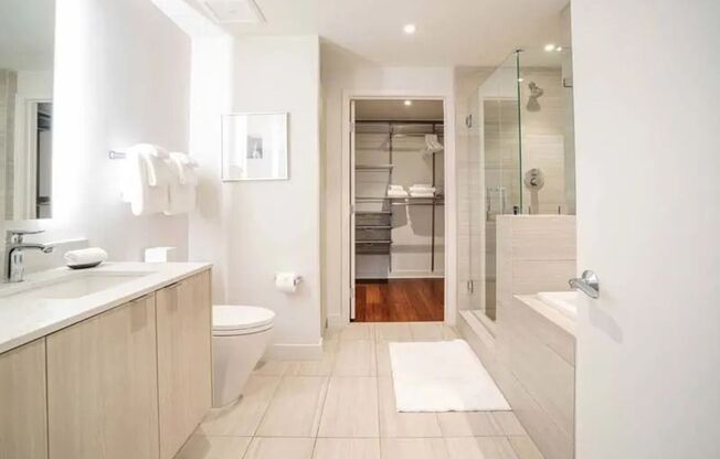 2 beds, 2 baths, 1,290 sqft, $5,995, Unit 206