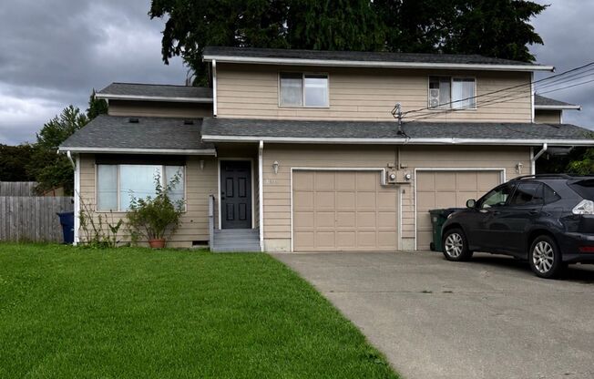 Marysville Updated Townhome