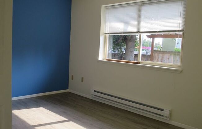 BCEDAR8A - Cedar Crest Apartment