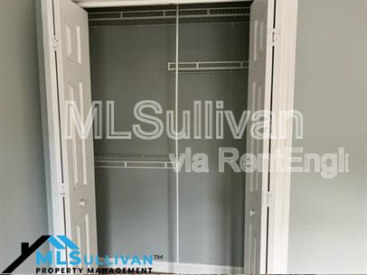 3 beds, 2.5 baths, 1,910 sqft, $2,100
