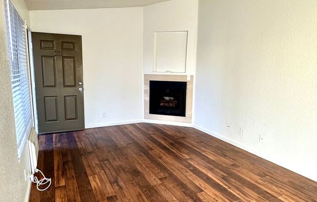 2 beds, 2 baths, 728 sqft, $2,875, Unit 23