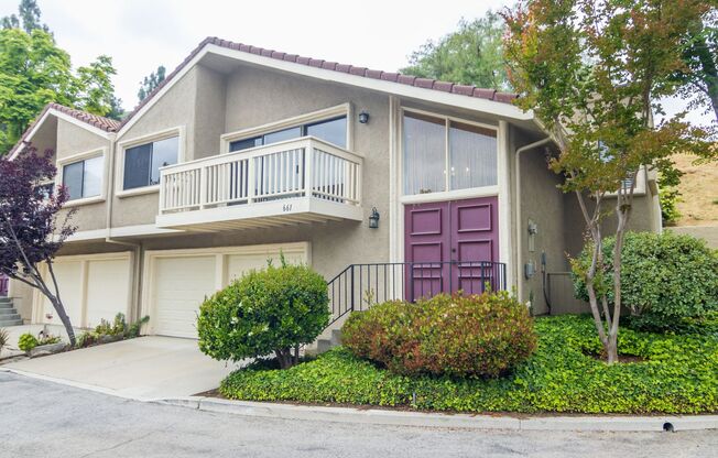 Beautiful two-bedroom, two-bath home in Oak Park